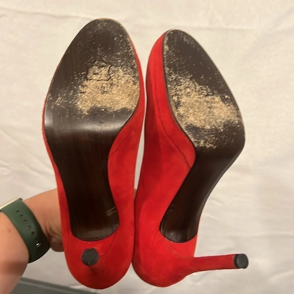 St. John Red Suede Pumps - Size 7 - Classic Platform High Heel Shoes